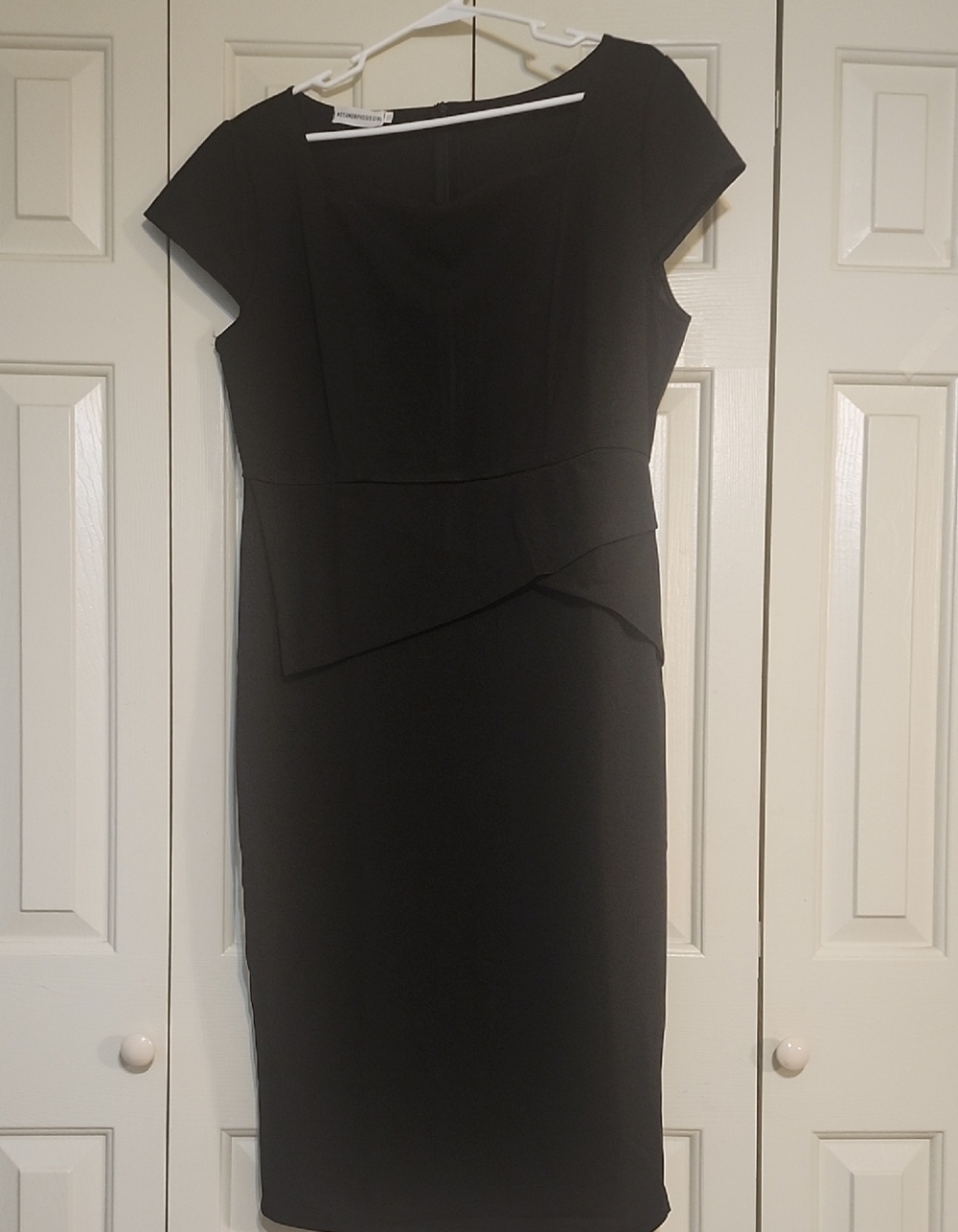 Classic Black Cap-Sleeve Sheath Dress